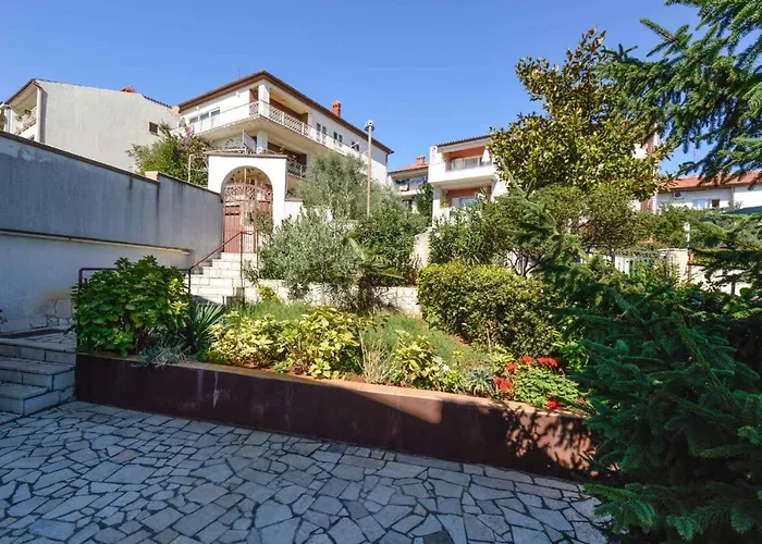 In With Two-bedrooms 3 * Pula